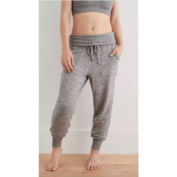 ✨Aerie Foldover Grey Sz Large Jogger✨ - Picture 1 of 6